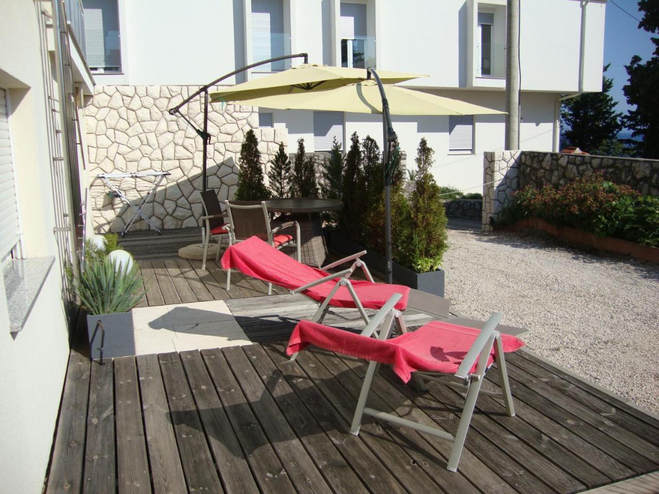 Apartments Ilona Novi Vinodolski Exterior foto